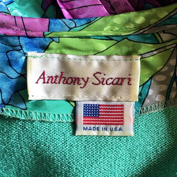 Anthony Sicari Easter Lilly Top & Skirt Set - Picture 6 of 7